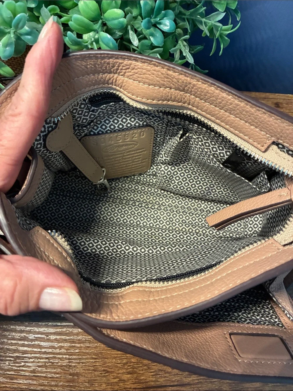 Brighton Beckman Organizer Bag in Light Pink
